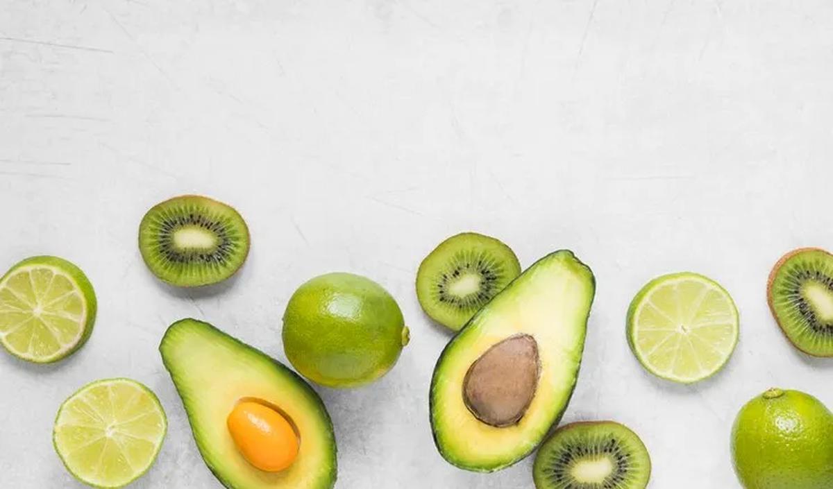 2. Campuran Kiwi dan Alpukat: Kelembapan yang Kuat
