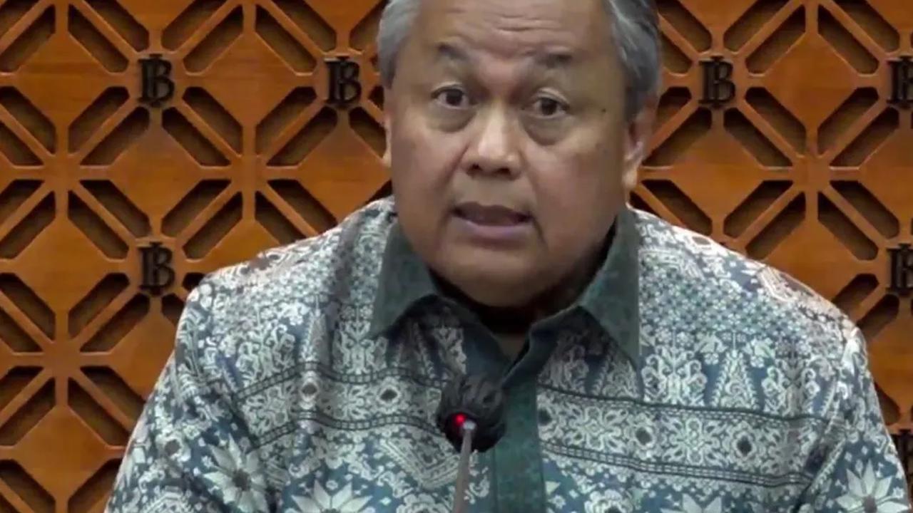 Gubernur Bank Indonesia (BI) Perry Warjiyo merevisi proyeksi pertumbuhan ekonomi global menjadi 2,9 persen pada 2023, sebelumnya di kisaran 2,7 persen.