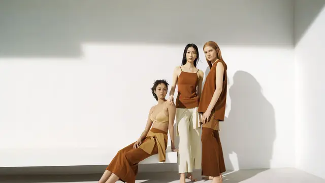 Tips Padu Padan Pakaian Dalam Jadi Outfit Harian dari Koleksi UNIQLO X Mame Kurogouchi