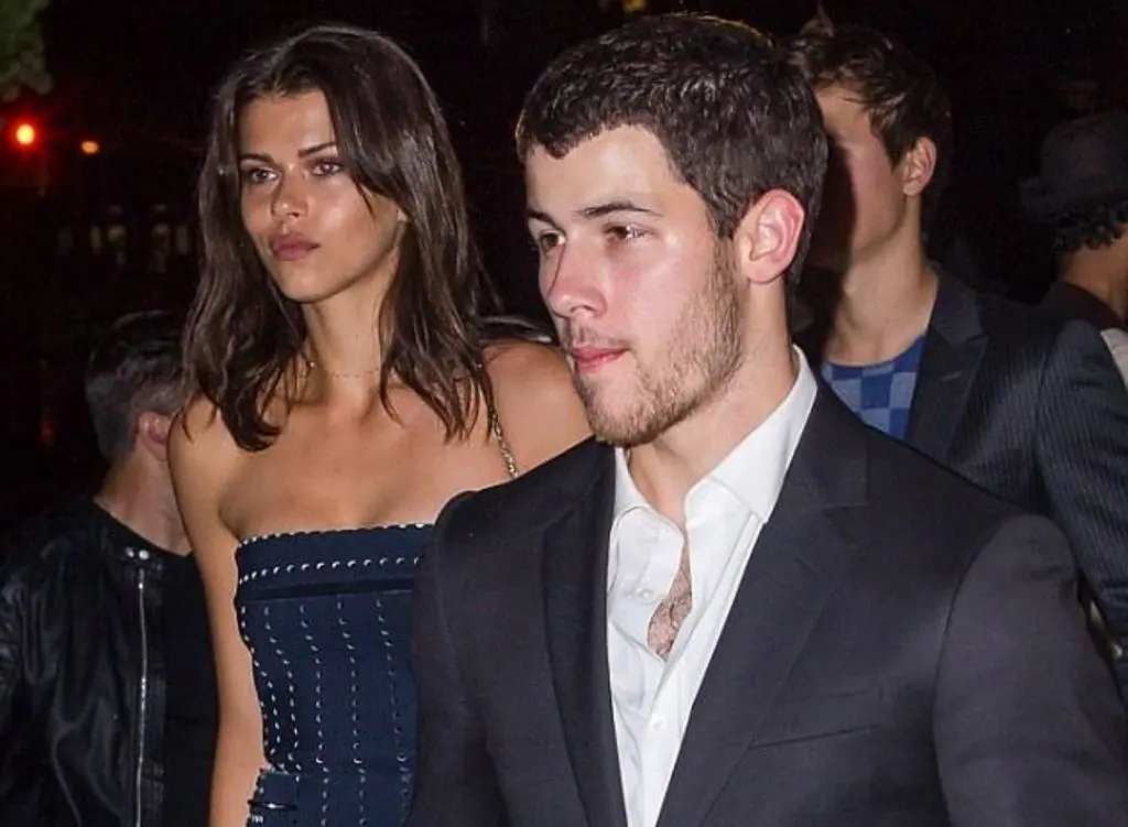 Nick Jonas dan Georgia Fowler pacaran, seserius apa sih hubungan mereka? (Sumber Foto: BakcGrid)