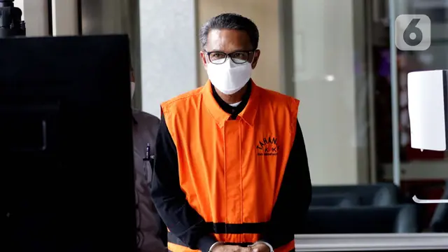 FOTO: Pasca Ditahan KPK, Nurdin Abdullah Jalani Pemeriksaan Perdana