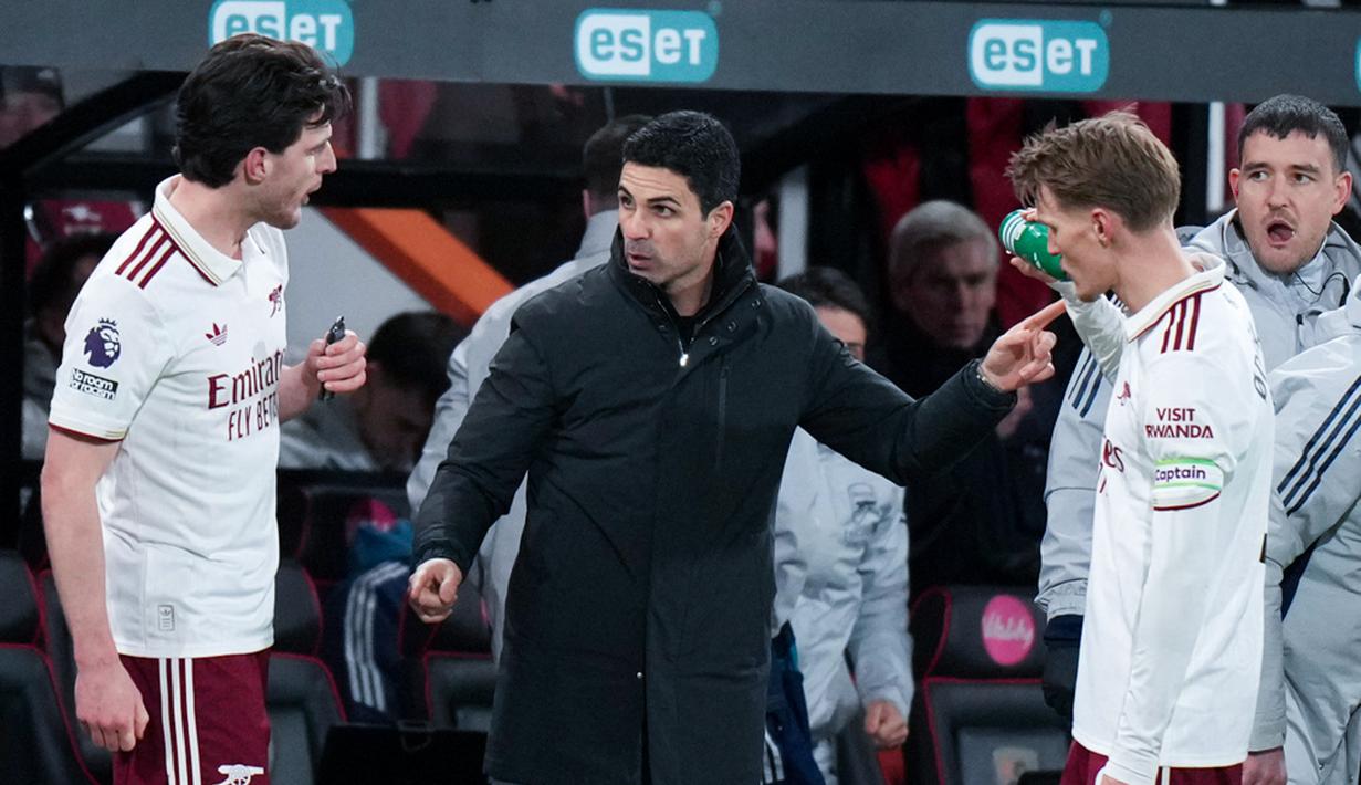 Arsenal sukses membalikkan skor dan meraih kemenangan 3-2 ketika bertamu ke markas Bournemouth di Vitality Stadium di pekan ke-20 Liga Inggris 2025/2026, Minggu (04/01/2026) dini hari WIB. (AP Photo/Alastair Grant)