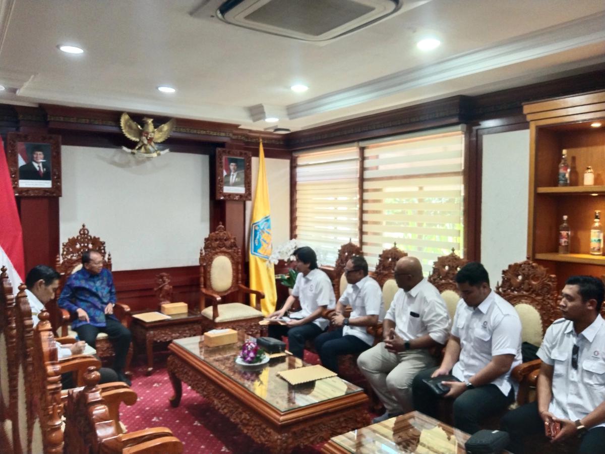 PB Akuatik Indonesia bertemu Gubernur Bali Wayan Koster di Kantor Gubernur Bali, Denpasar, Rabu (20/5/2026).