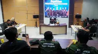 Tim Penyidik Kejaksaan Negeri Bengkulu menetapkan 4 orang tersangka kasus dugaan tindak pidana korupsi Program Unggulan Walikota Bengkulu "Samisake" (Liputan6.com/Yuliardi Hardjo)