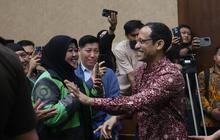 FOTO: Nadiem Makarim Mengaku Sakit Saat Jalani Sidang Korupsi Chromebook