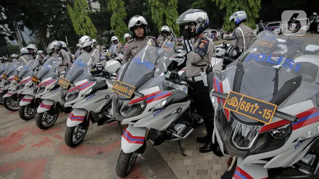 Jelang Natal - Tahun Baru, Kakorlantas Cek Kesiapan Kendaraan dan Personel