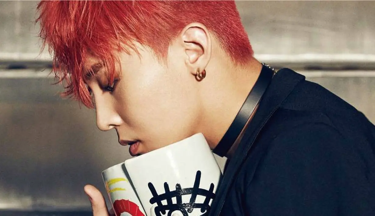 Ia pun sudah melakukan operasi di sebuah rumah sakit di Seoul pada bulan Mei. (AllKpop)