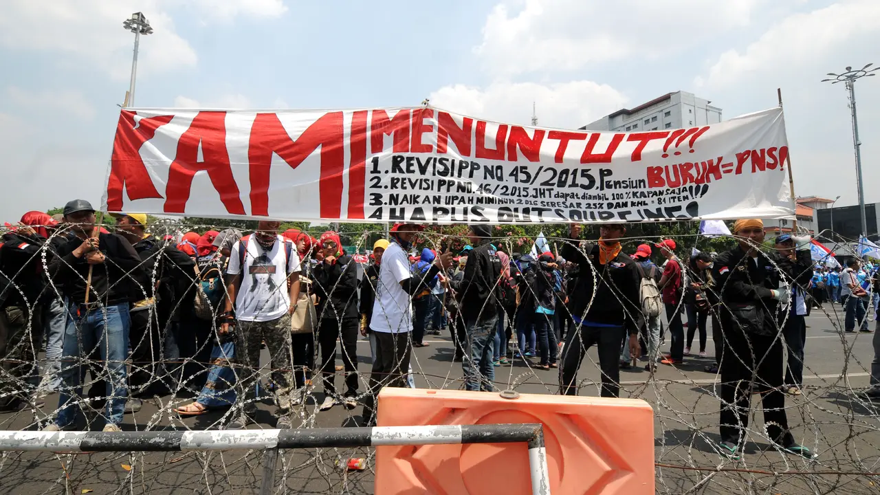 Demo Buruh di Istana