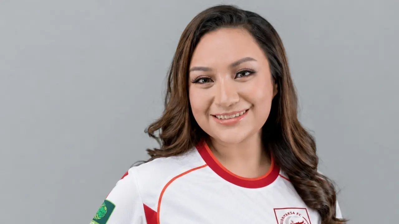 Garudayaksa FC resmi menunjuk Serena Francis untuk mengisi posisi manajer tim putri yang akan berlaga di Indonesia Women's League (IWL) 2026/2027.