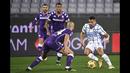 Sederet peluang didapat Fiorentina dan Inter di sisa pertandingan. Namun, tak ada gol tambahan yang tercipta dari kedua tim hingga peluit panjang berbunyi. (Foto: AP/LaPresse/Massimo Paolone)