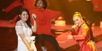 Penyanyi dangdut Via Vallen menjadi salah satu pengisi acara dalam puncak acara ulang tahun Indosiar dalam Konser Raya 23 Tahun Indosiar Luar Biasa. Ia tampil bersama Zaskia Gotik. (Bambang E Ros/Bintang.com)