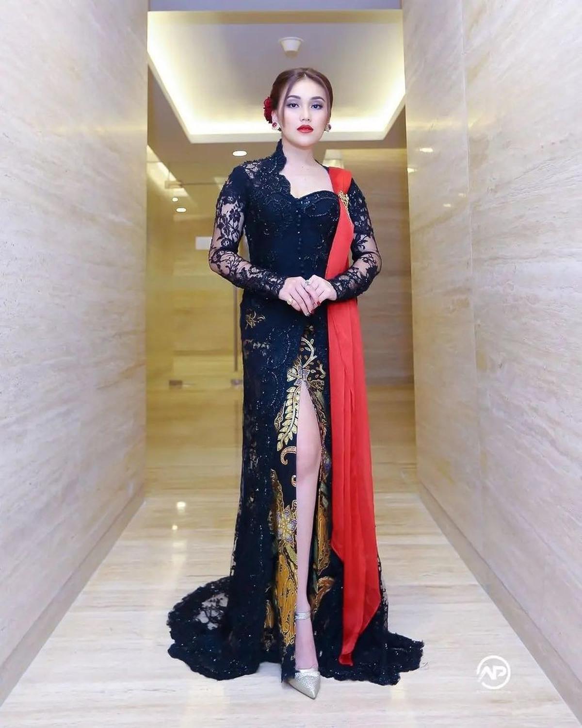 Anggun dan Berkelas