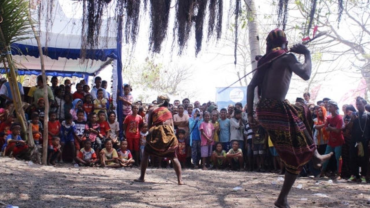 Kementerian Pariwisata rangkul Pemkab Alor bangun wisata bahari