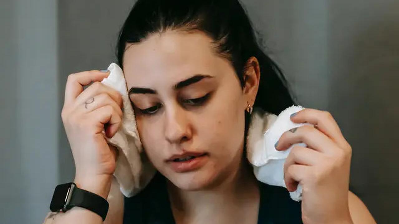 9 Penyebab Keringat Dingin dan Cara Paling Mujarab Mengatasinya, Bahaya Jika Disepelekan
