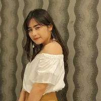 Beberapa lelaki dikait-kaitkan dengan pemeran cantik Prilly Latuconsina. Setelah kedekatannya dengan lawan mainnya, Aliando Syarief, kini ia dikaitkan dengan Teuku Rasya. (Andy Masela/Bintang.com)