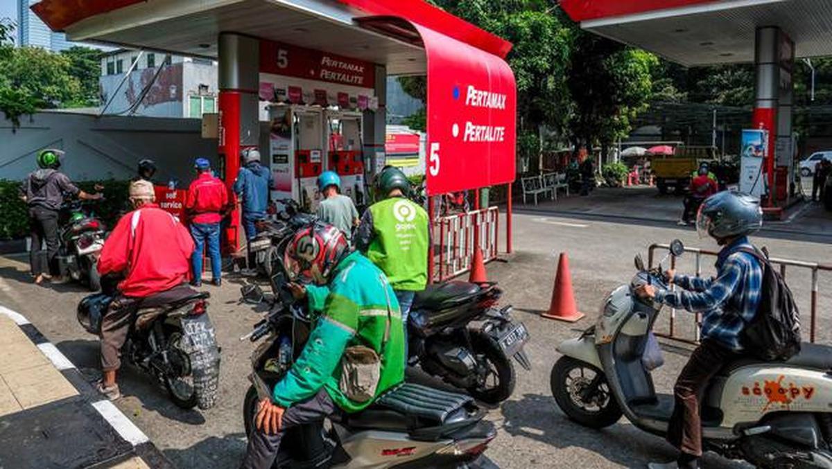 Jaga Stok BBM, Bahlil Buka Opsi Impor Minyak Rusia