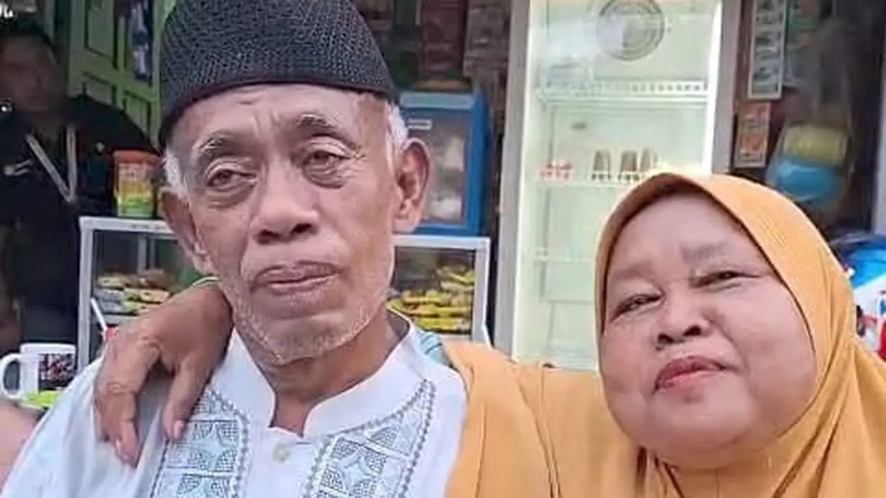 Pak Tarno dan Sariyah.