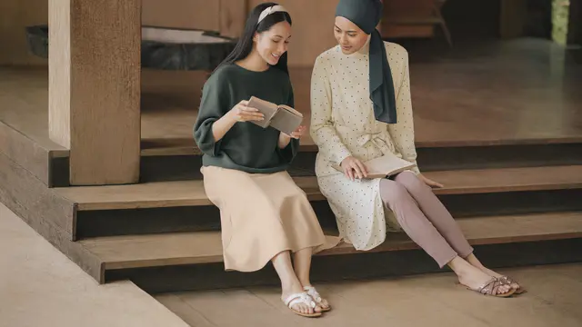 UNIQLO Modest Wear Fall/ Winter 2022