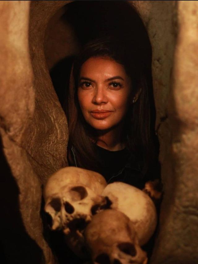 Najwa Shihab Kunjungi Kubur Batu Tana Toraja