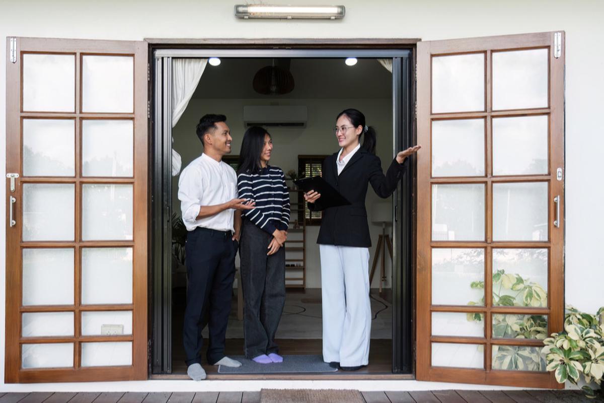 Mending Beli Mobil atau Rumah Dulu Sih? Begini Pertimbangan dan Strategi Mewujudkan Keduanya