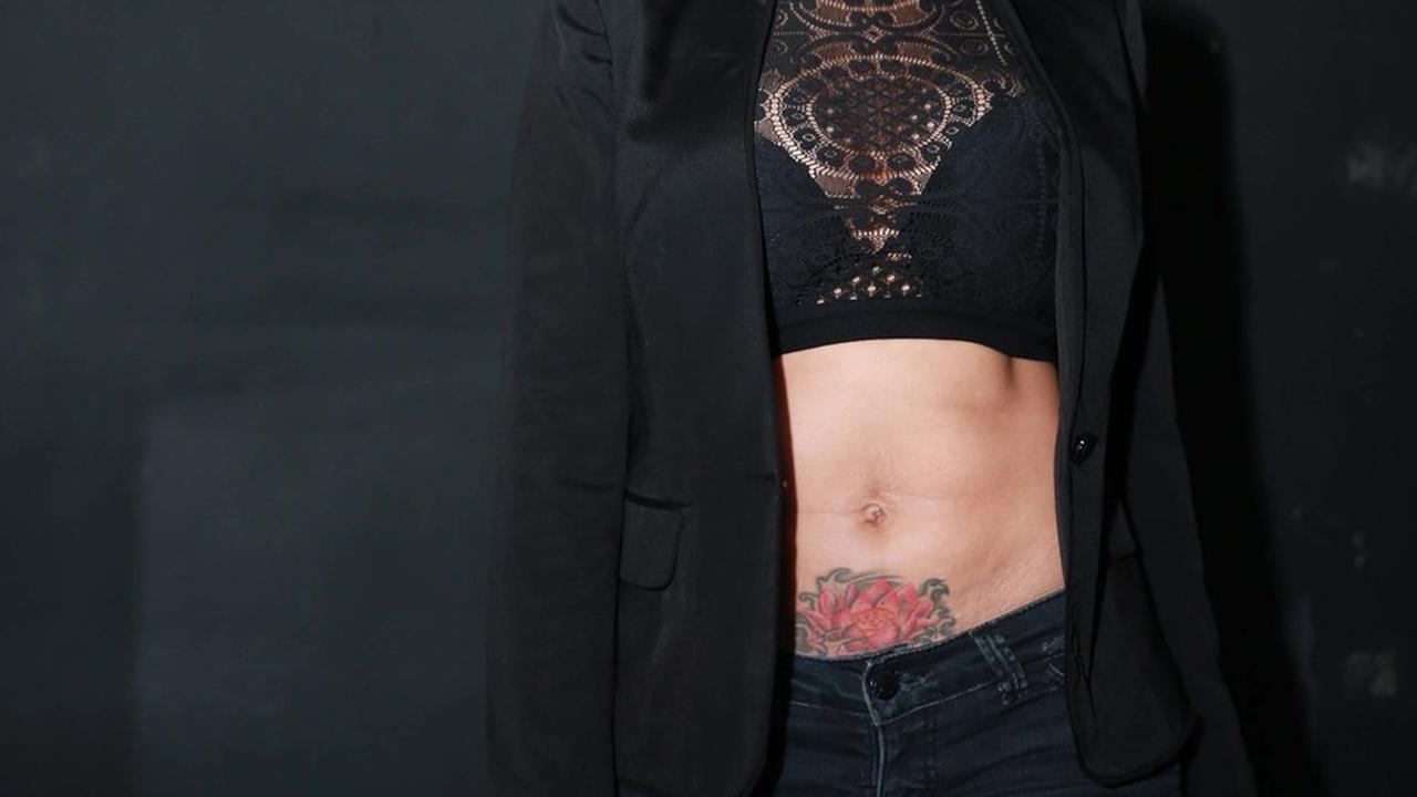 Setelah tampil di Take Me Out Indonesia, Nikita Mirzani mulai memasuki dunia akting. Ia membintangi beberapa film layar lebar, termasuk LIHAT BOLEH PEGANG JANGAN (2010) dan MAMA MINTA PULSA (2012). Meskipun film-film ini tidak selalu mendapatkan ulasan po