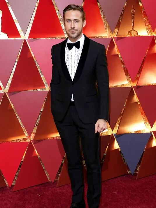 Ryan Gosling bisa menjadi salah satu aktor Kanada yang penuh talenta nih. Setuju? (REX/Shutterstock/HollywoodLIfe)