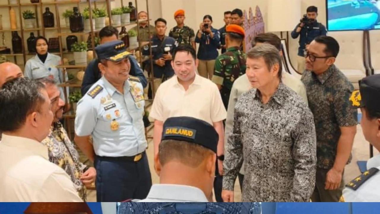 Hashim Djojohadikusumo dan Arsari Grup Berangkatkan 43,5 Ton Bantuan Logistik dari Lanud Halim