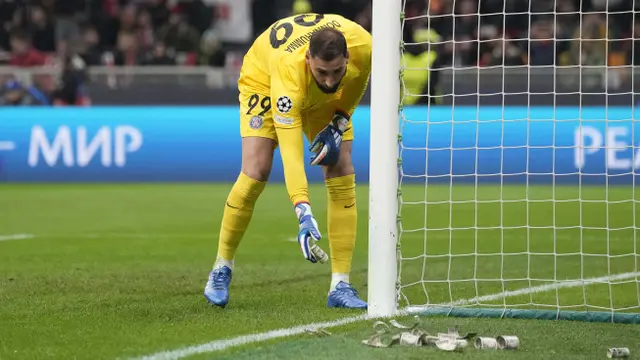 Foto: Nasib Sial Gianluigi Donnarumma saat Melawan Mantan Klubnya, Di Sawer Ultras Milan Hingga Kebobolan Dua Kali
