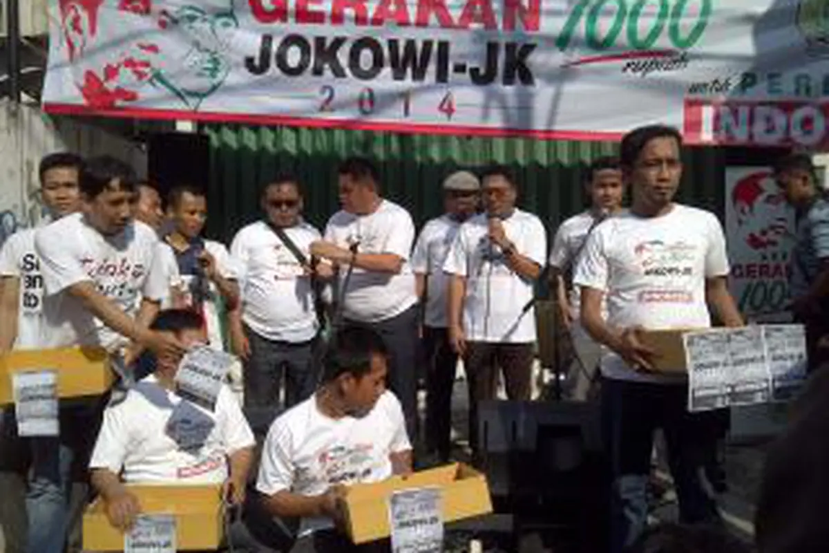 Cagah Politik Uang, Relawan Jokowi-JK Ngamen untuk Modal Politik