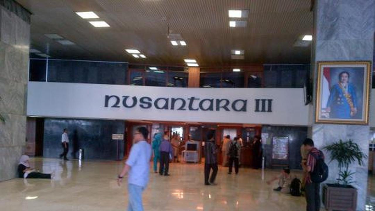 Perusakan foto Presiden SBY di Gedung DPR