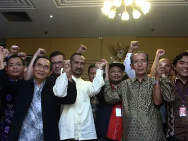 KPK mendapat dukungan dari berbagai lapisan masyarakat untuk terus berjuang melawan korupsi, Jakarta, Jumat (23/1/2015). (Liputan6.com/Faisal R Syam)