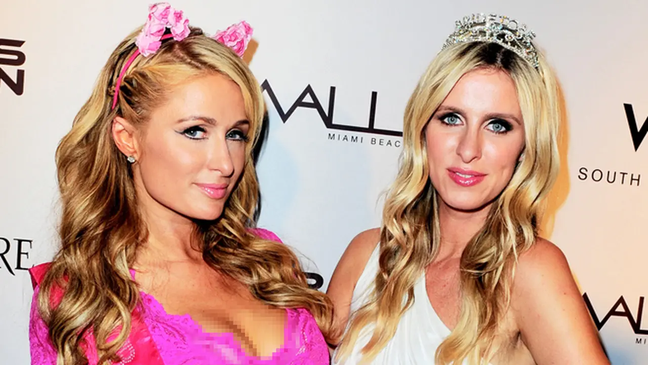 Paris dan Nicky Hilton