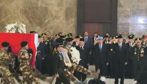 SBY Hadir Beri Penghormatan ke Jenazah 3 Prajurit TNI (Foto: Lizsa Egeham/Liputan6.com)