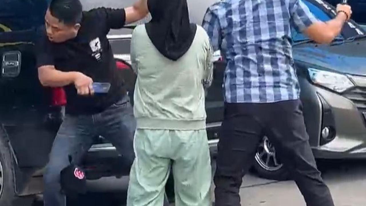 Kronologi Polisi Tembak dan Tikam Debt Collector di Palembang