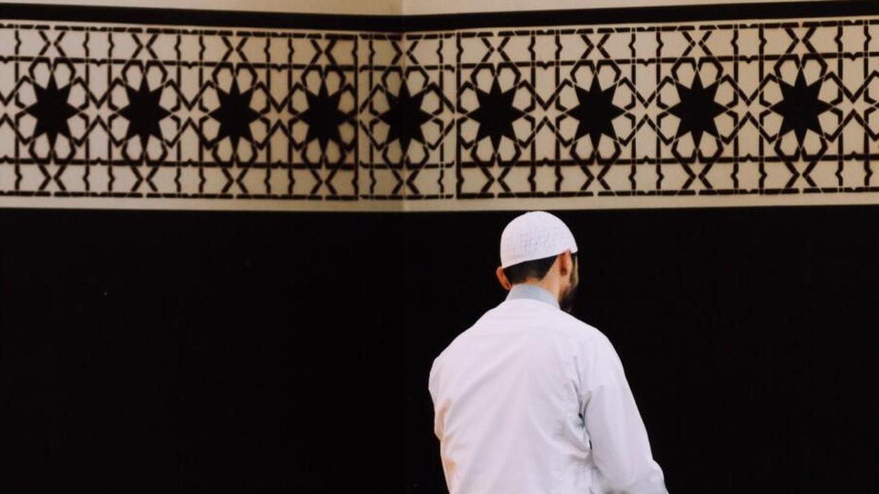 ilustrasi sholat