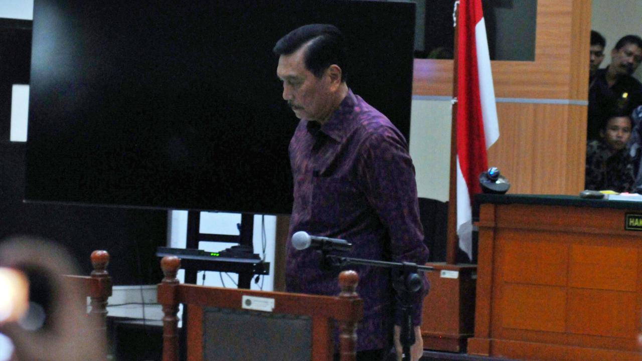 Luhut menegaskan penegakan hukum perlu dilakukan demi keselamatan pekerja.&nbsp;<br>