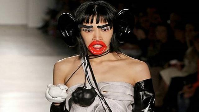 Model New York Fashion Week