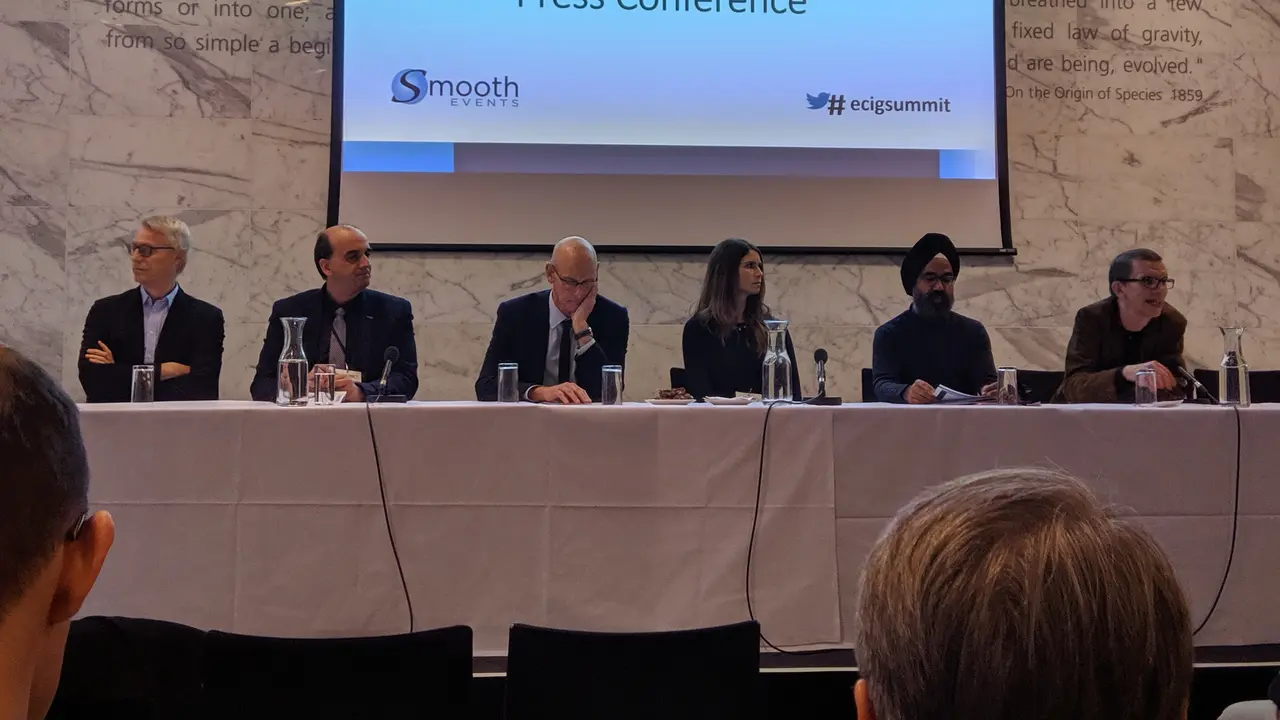 e-Cigarette Summit 2019 di London, Inggris. (Liputan6.com/Raden Trimutia Hatta)