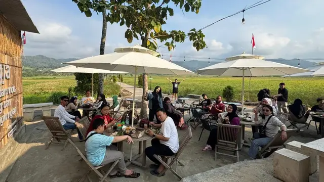 Menoreh View