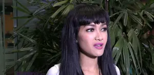 “Barangsiapa melaksanakan salat pada malam Lailatul Qadar karena iman dan mengharap pahala dari Allah, maka dosa-dosanya yang telah lalu akan diampuni.” (HR. Bukhari no. 1901)