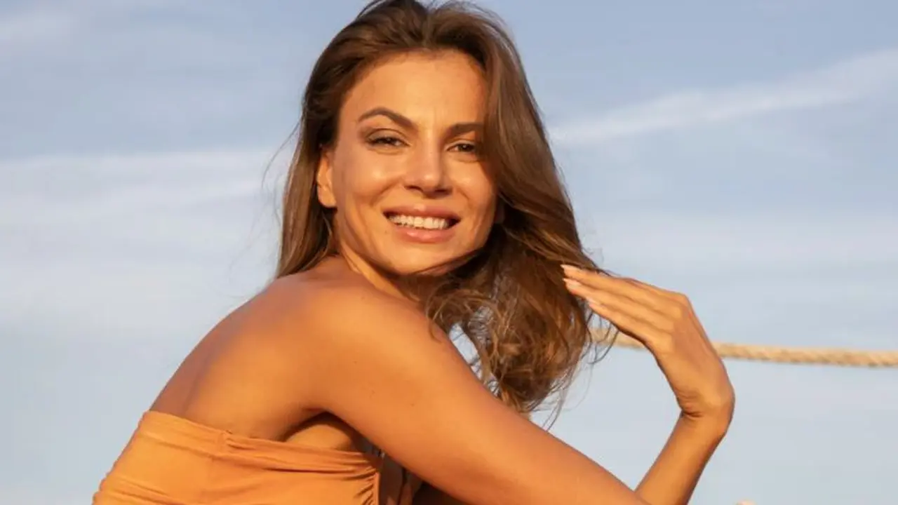 Ilustrasi bikini
