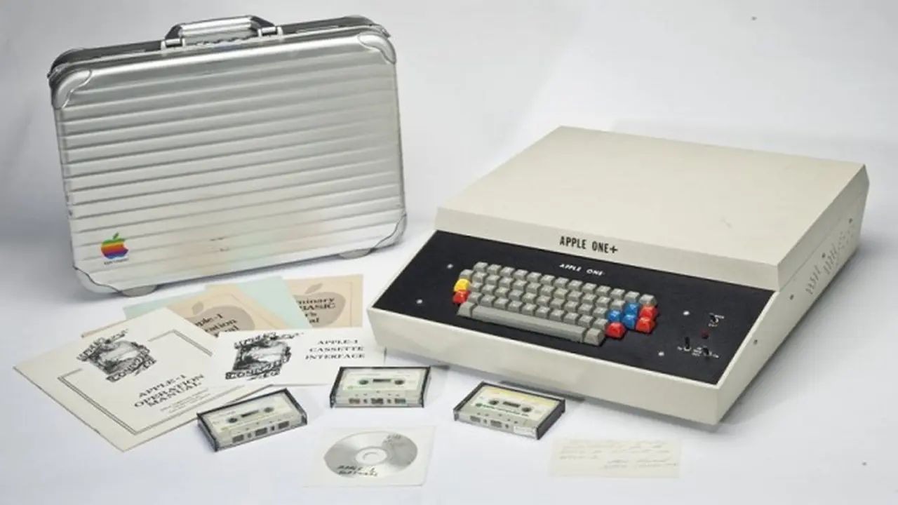 Wow, Komputer Lawas Apple ini Dilelang Rp 10 Miliar!