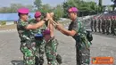 Citizen6, Surabaya: Sustih Dikko Angkatan ke -16 tahun 2012, ditutup langsung oleh Dankodikmar Kolonel Marinir Hasanudin, di Lapangan Apel Pusdikif Marinir Kesatrian Kodikmar Gunungsari Surabaya, Jumat, (27/7) .(Pengirim: Penkobangdikal).