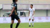 Gelandang Arema FC, Evan Dimas Darmono ketika bermain melawan Dewa United dalam laga pekan pertama BRI Liga 1 2023/2024, Minggu (2/7/2023) di Indomilk Arena, Tangerang. (Bola.com/Bagaskara Lazuardi)