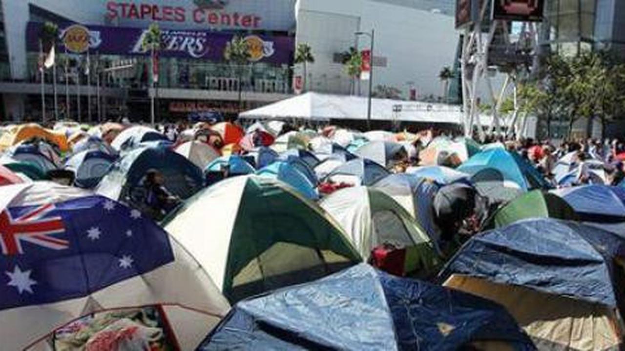 Sambut peluncuran 'Twilight' 2.000 orang berkemah