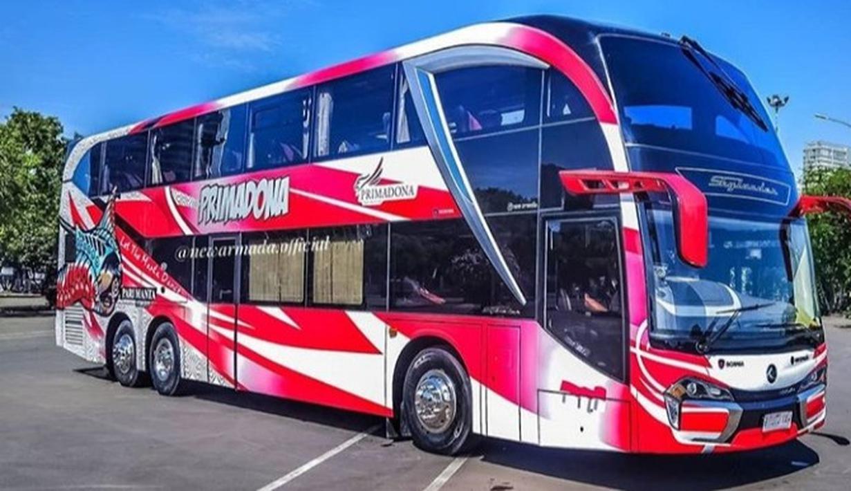 New Armada Skylander DD merupakan bus double decker keluaran New Armada. Bus ini memiliki penampilan yang sangat mencerminkan bus Eropa berkat absennya panel pemisah antara kaca depan atas dan bawah. (Source: awansan.com)