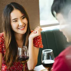 Berapa Beda Usia Ideal agar Hubungan Langgeng? Ini Kata Ahli./Copyright depositphotos.com/theshots.contributor