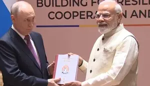 Putin Dapat Hadiah Buku Klasik dari PM India