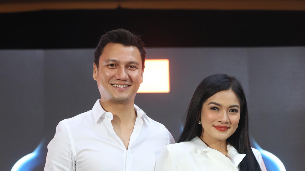 [Fimela] Christian Sugiono - Titi Kamal