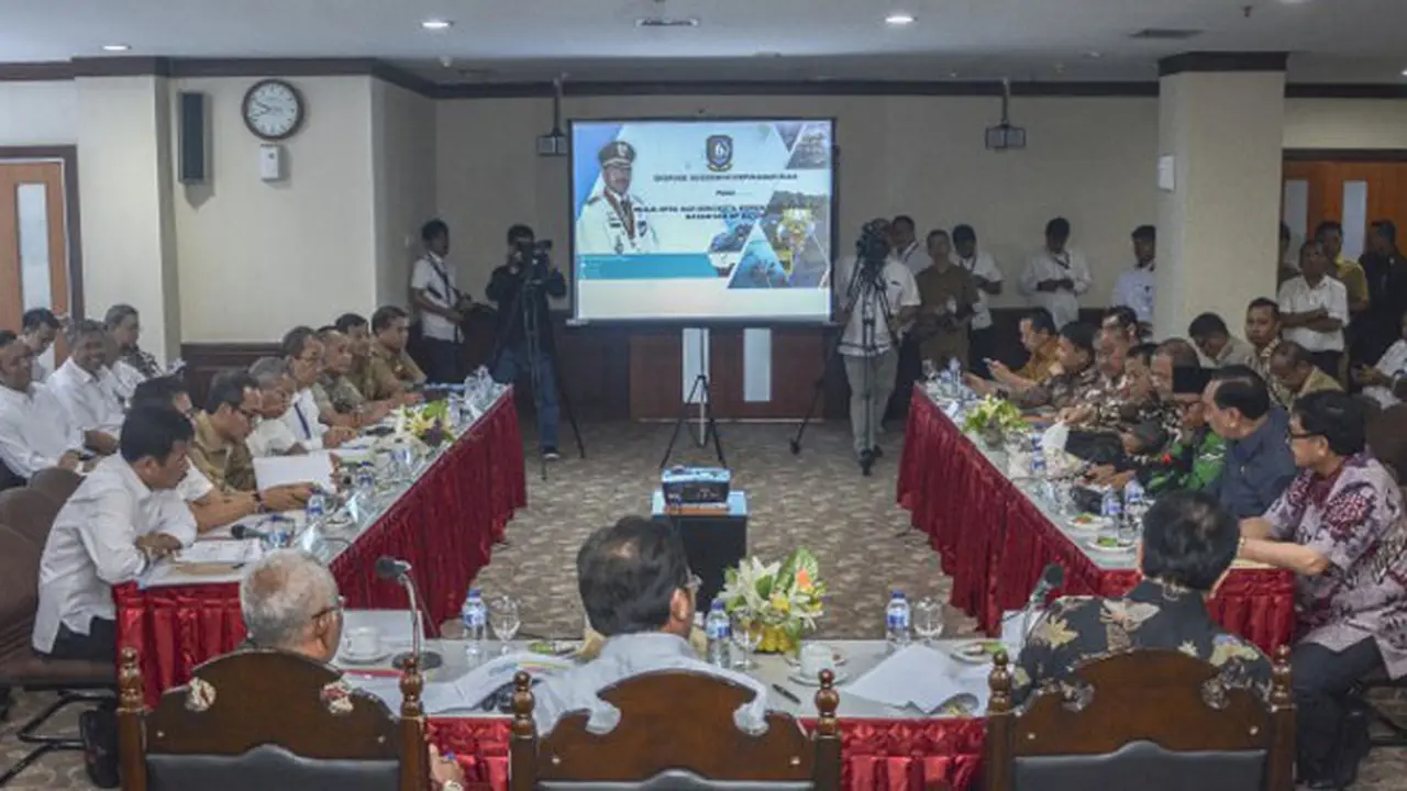 Komisi II DPR dan Pemprov Kepri Sepakat Bentuk Pansus Batam